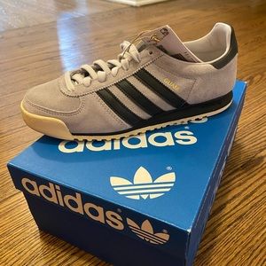 Adidas Guam Sneakers